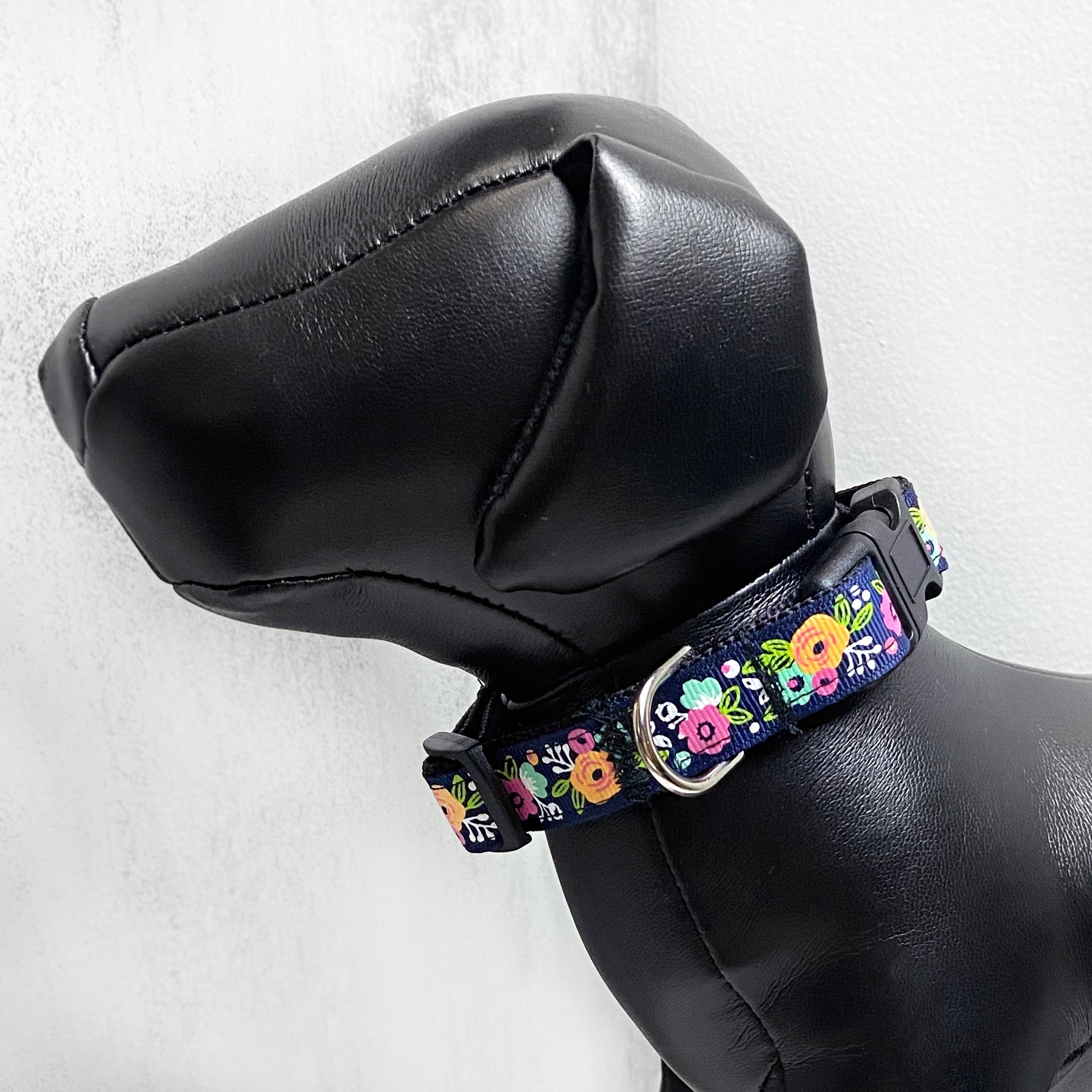 Navy Floral Dog Collar (5/8" Width)