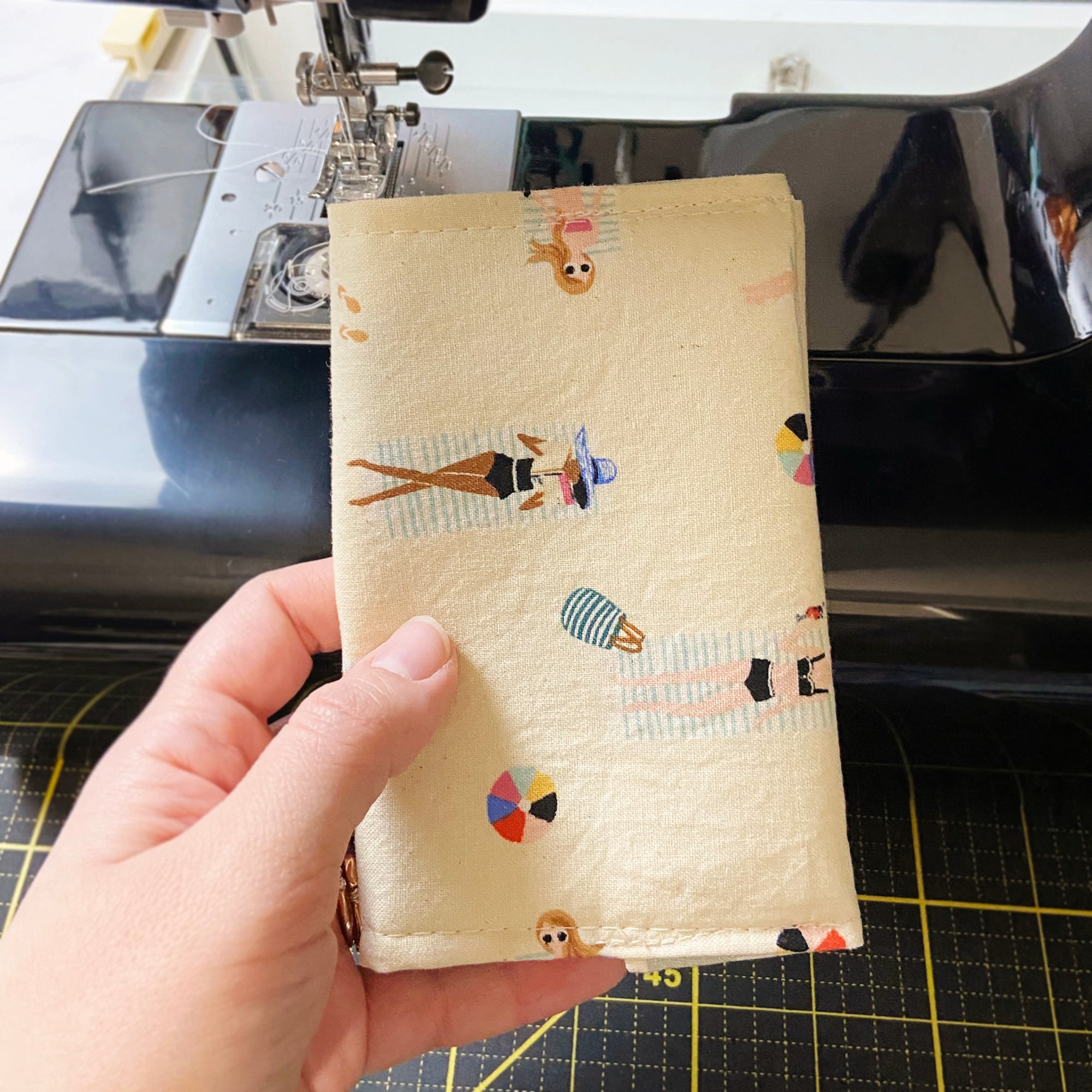 Rifle Paper Co. Amalfi Passport Cover